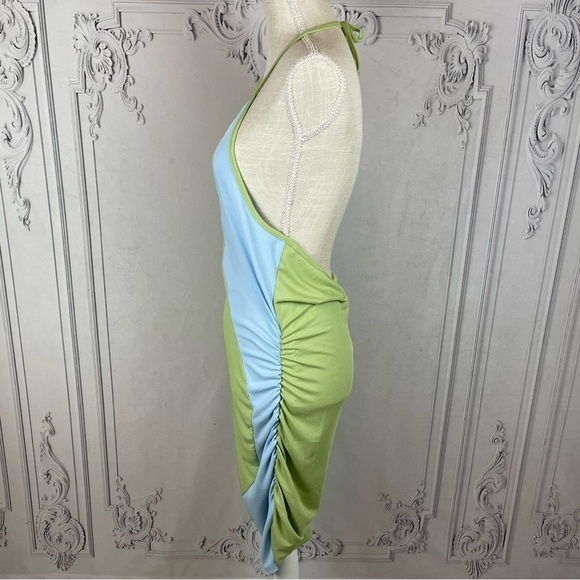 Halter Neck Ruched Ribbed Knit Dress - Picture 7 of 12